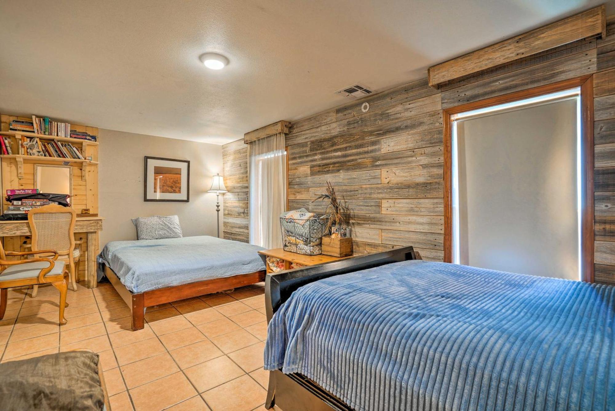 Waterfront Guadalupe River Lodge Home With Dock! Seguin Eksteriør billede